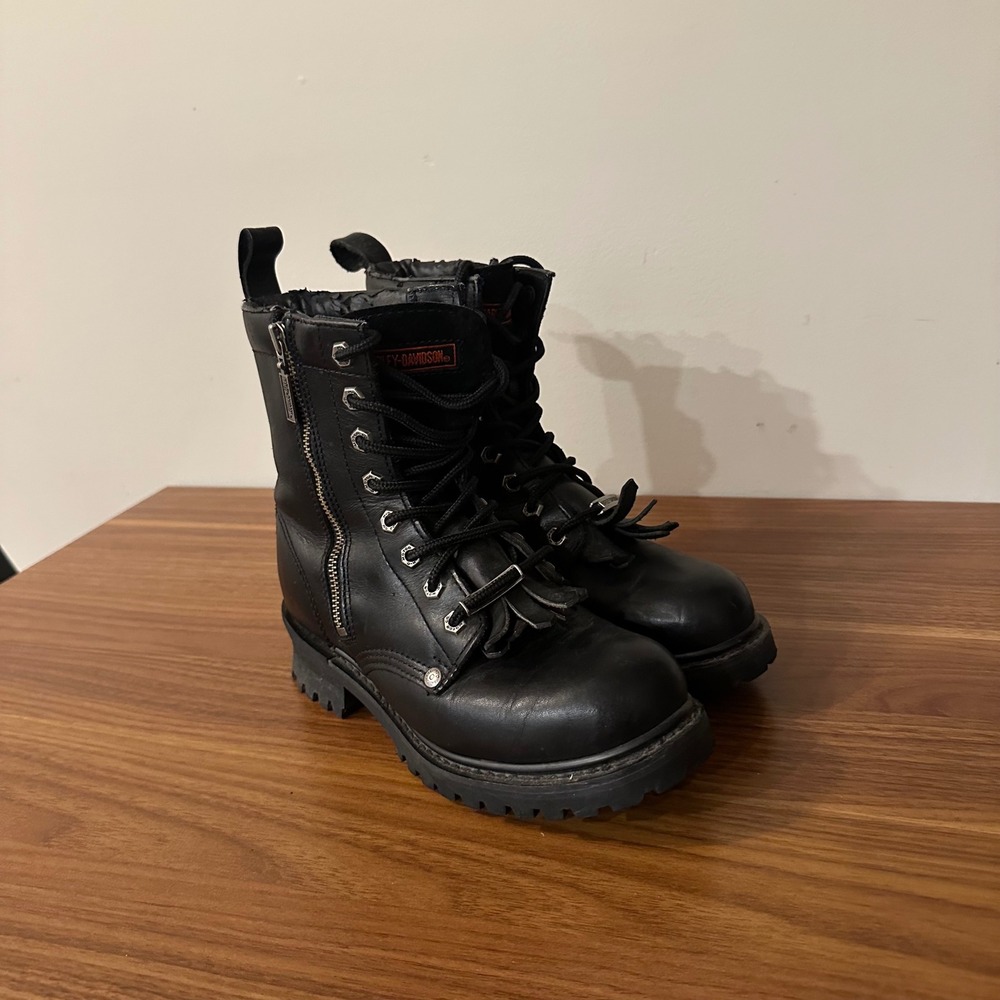 Harley-Davidson Black Leather Kiltie Biker Boots Side Zip 82041 Womens 7.5